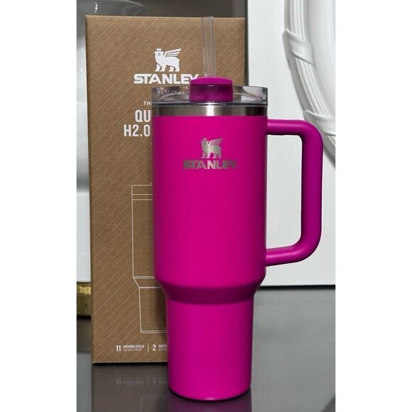 Stanley Australia Quencher H2.0 FlowState 40oz Tumbler, CAMELIA PINK - Picture 1 of 5
